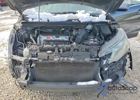 2014 Honda Cr-V Exl z USA, uszkodzony, nr VIN 5J6RM4H79EL043207